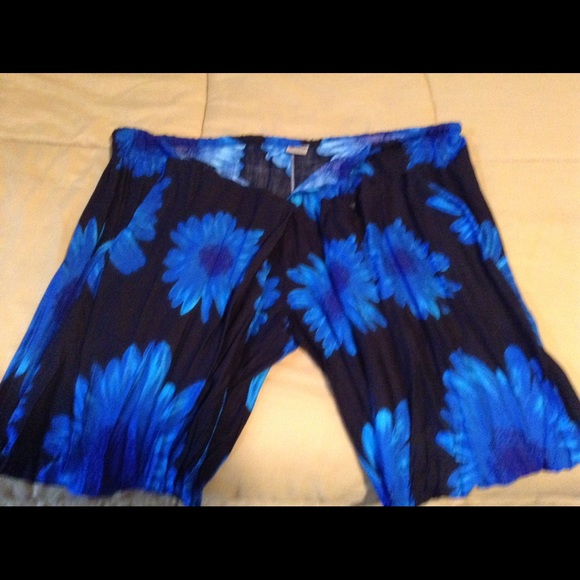 Drawstring Pants - Picture 3 of 3